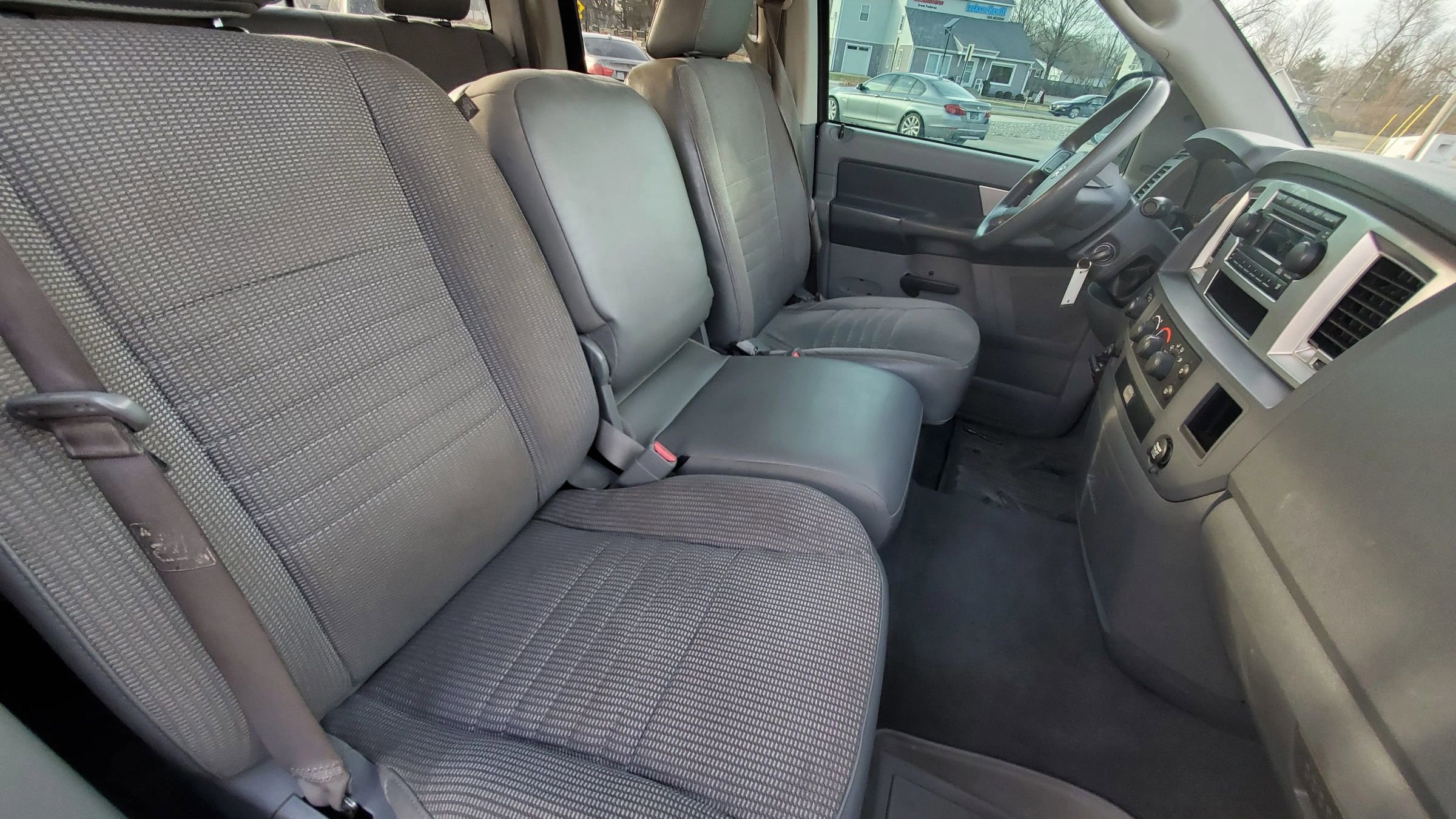 Used 2008 Dodge Ram 1500 Truck SLT image 30