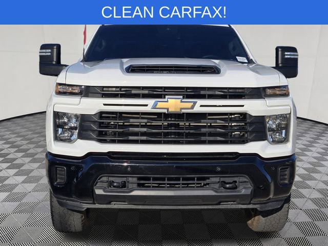 Used 2025 Chevrolet Silverado 2500 Custom w/ Custom Value Package image 2