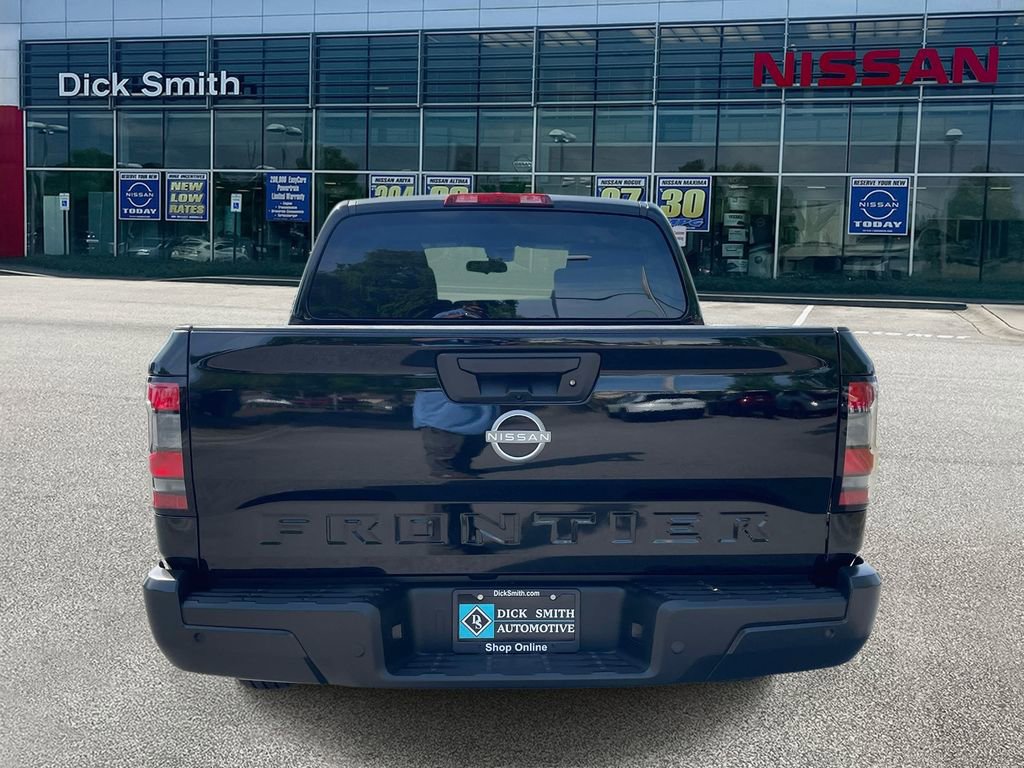 Used 2025 Nissan Frontier S w/ S Utility Package image 5