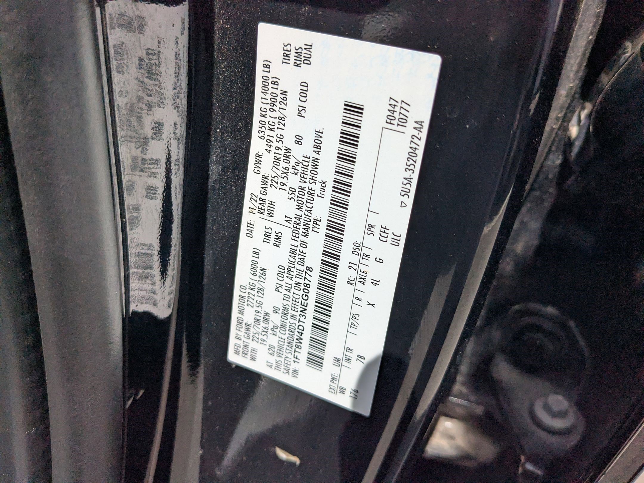 Used 2022 Ford F450 Platinum w/ FX4 Off-Road Package image 36