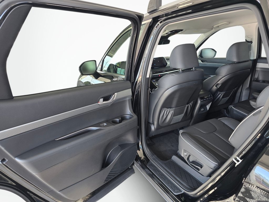 Used 2025 Hyundai Palisade SEL AWD/4WD image 34