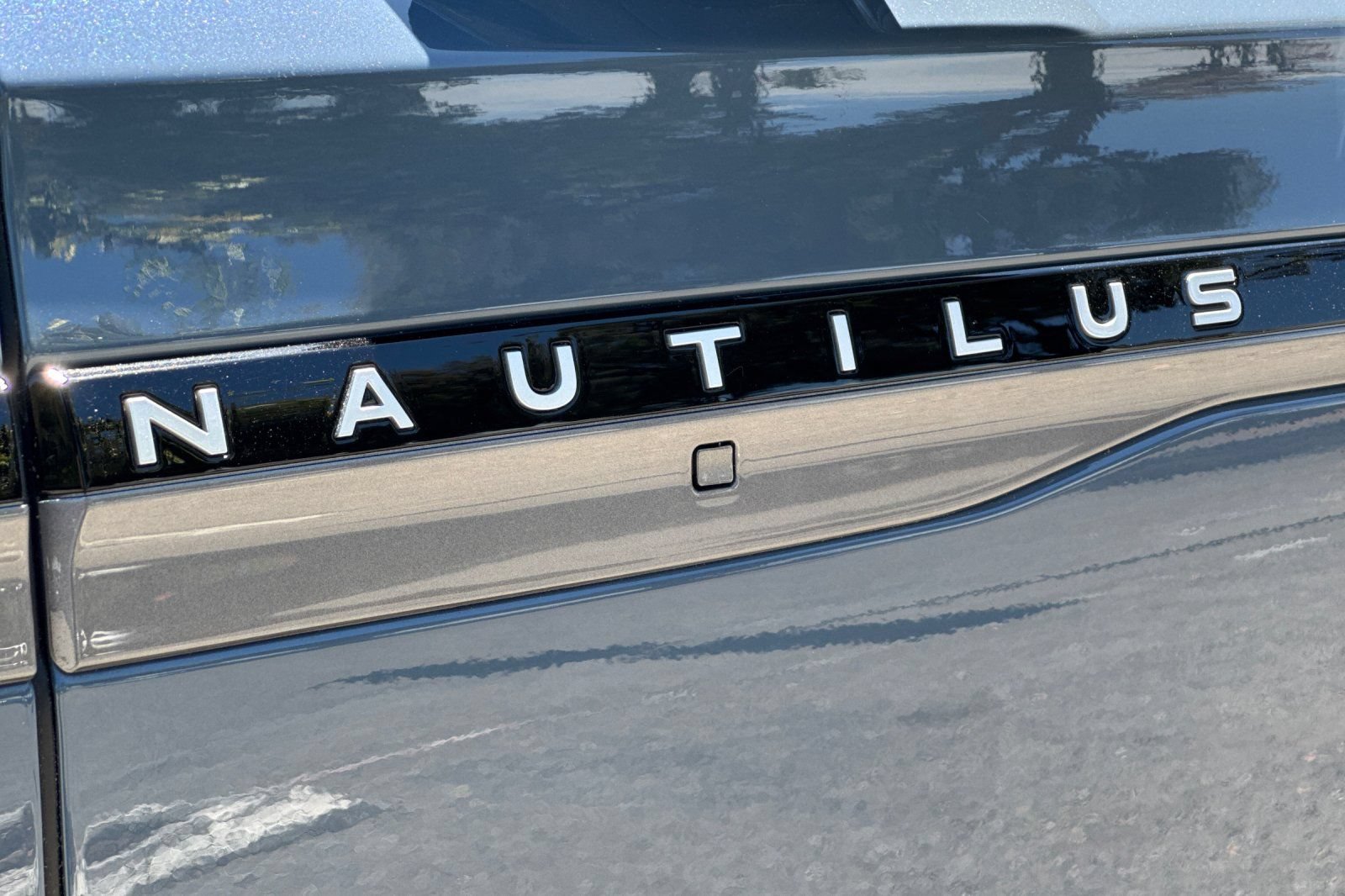 New 2026 Lincoln Nautilus Reserve w/ Jet Appearance Package AWD/4WD image 23