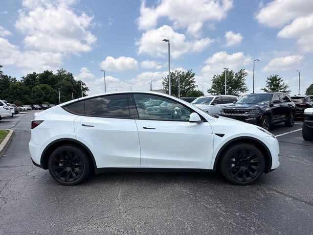 Used 2023 Tesla Model Y Long Range AWD/4WD image 14