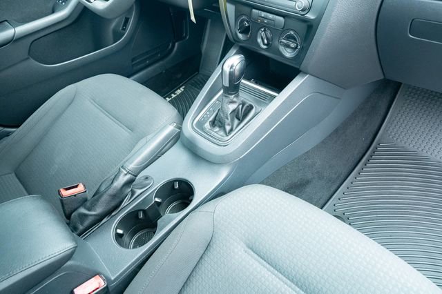 Used 2016 Volkswagen Jetta S FWD image 42