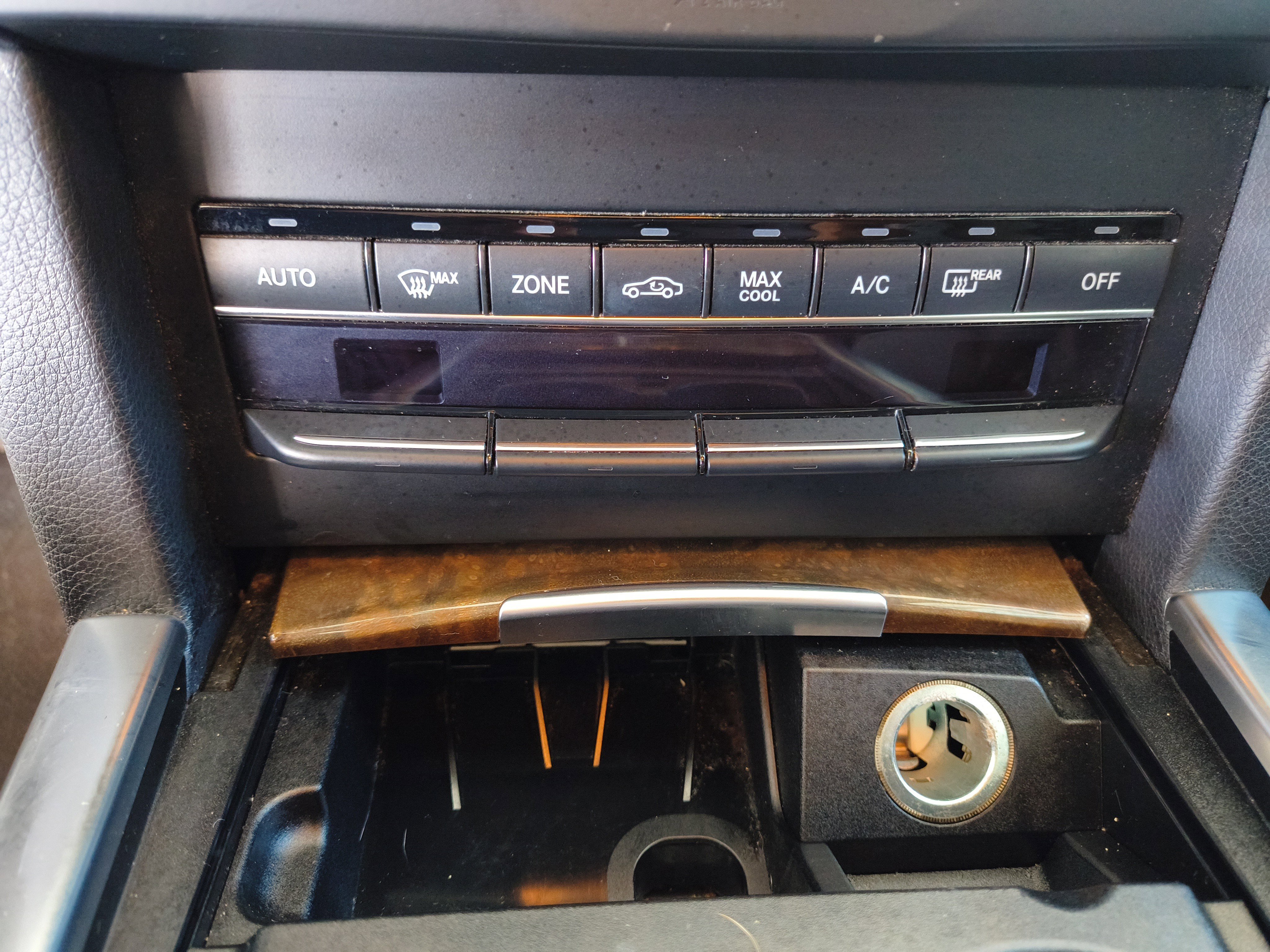 Used 2016 Mercedes-Benz E 350 4MATIC Wagon image 23