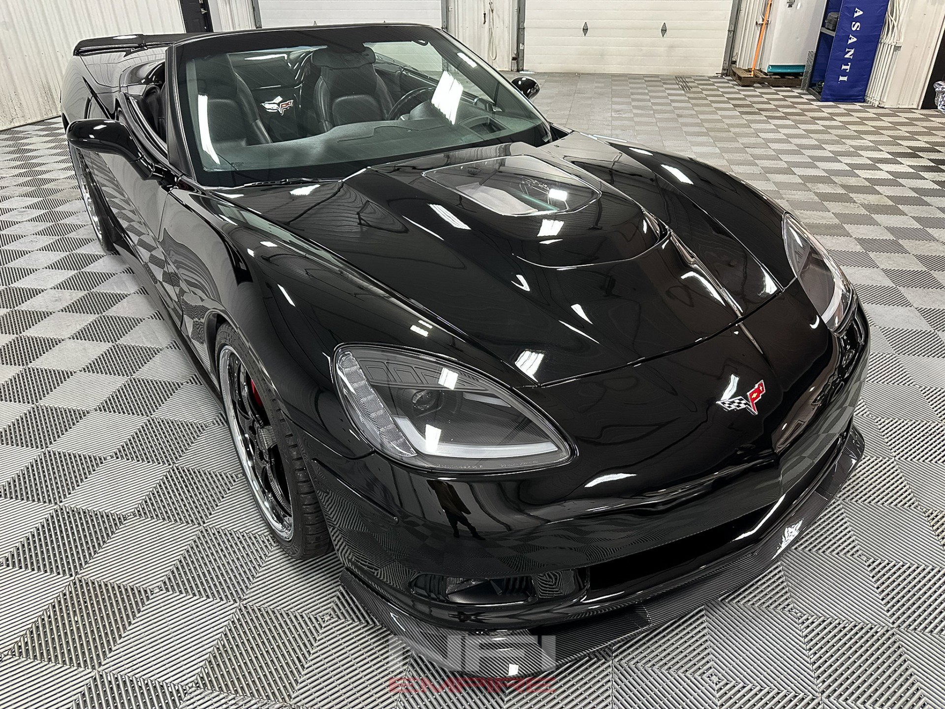Used 2006 Chevrolet Corvette Convertible 2D w/ Preferred Equipment Group image 9