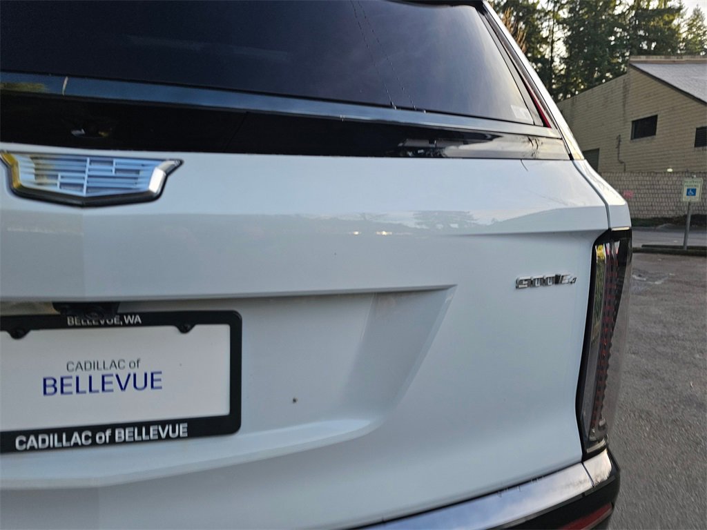 New 2026 Cadillac Vistiq Sport image 9