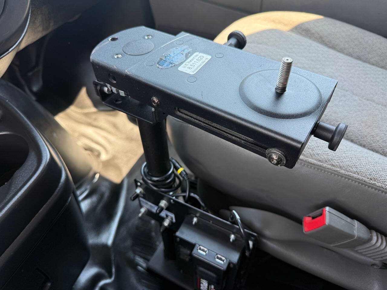 Used 2021 Chevrolet Express 2500 RWD image 35