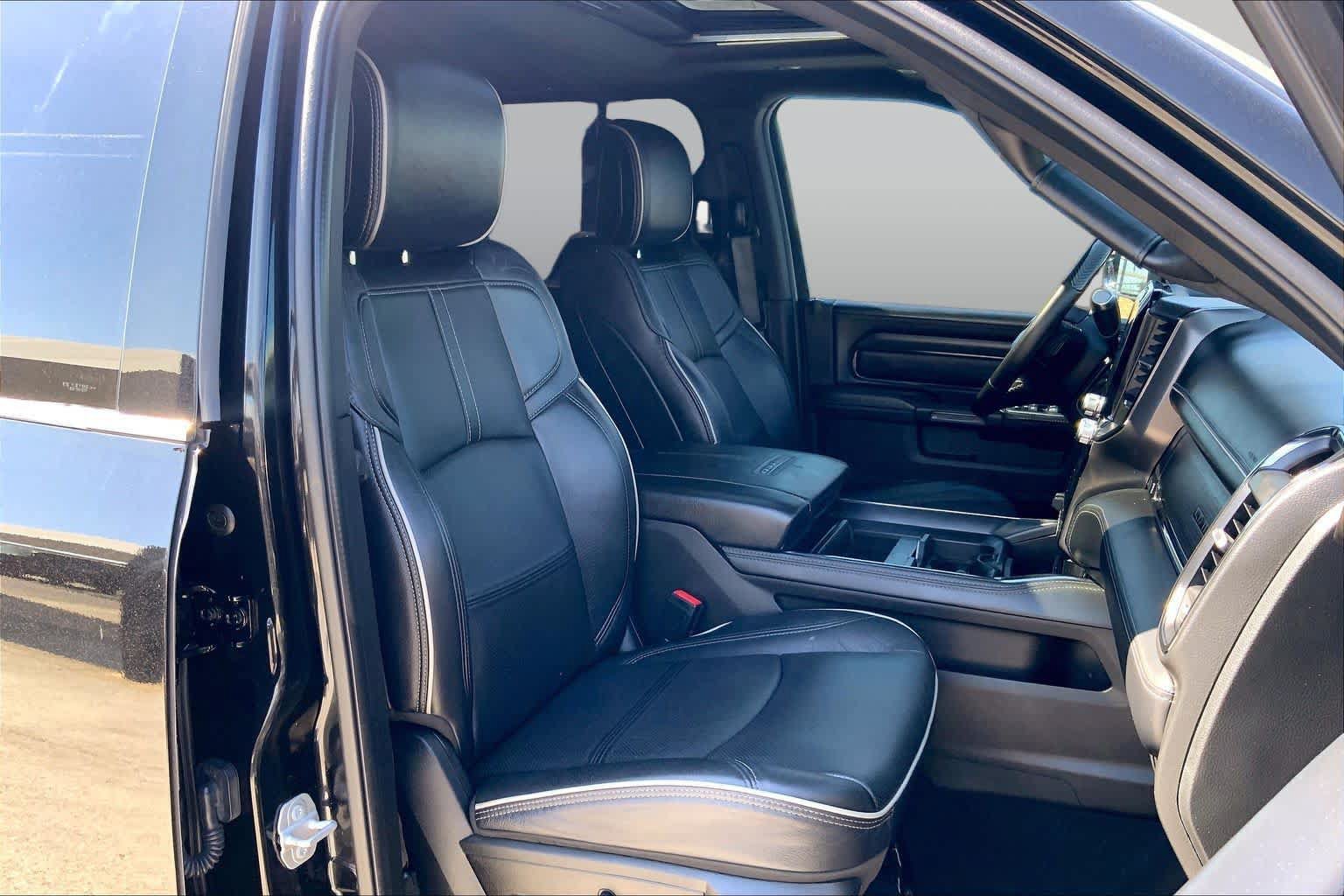 Used 2022 RAM 2500 Limited AWD/4WD image 9