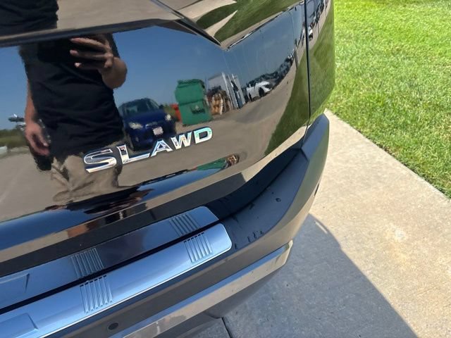 Used 2023 Nissan Rogue SL w/ SL Premium Package AWD/4WD image 9