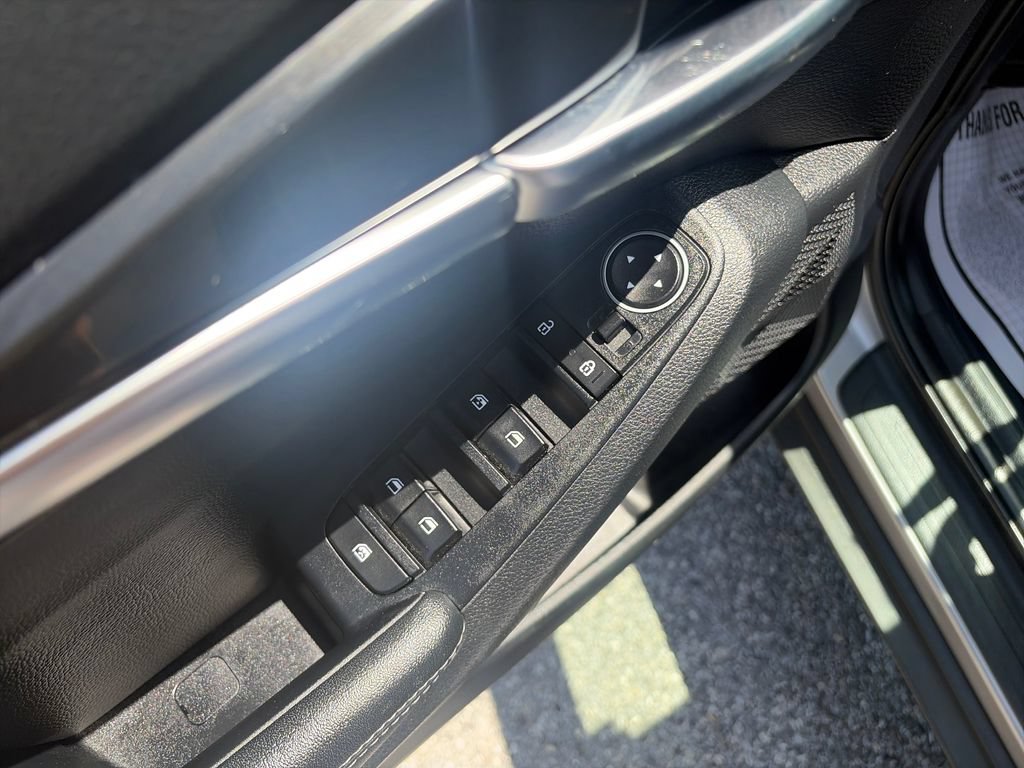 Used 2022 Kia Seltos EX AWD/4WD image 20