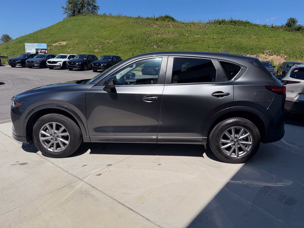 Used 2025 MAZDA CX-5 AWD 2.5 S w/ Preferred Package image 4