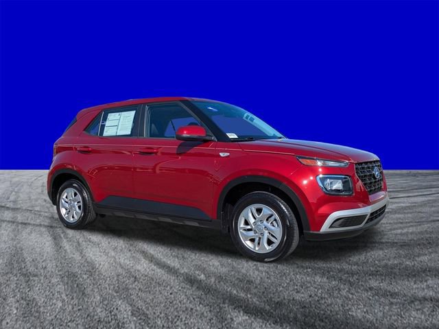 Used 2024 Hyundai Venue SE image 2