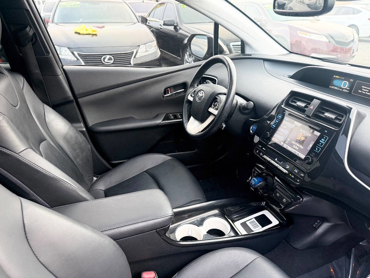 Used 2016 Toyota Prius Four Touring image 17