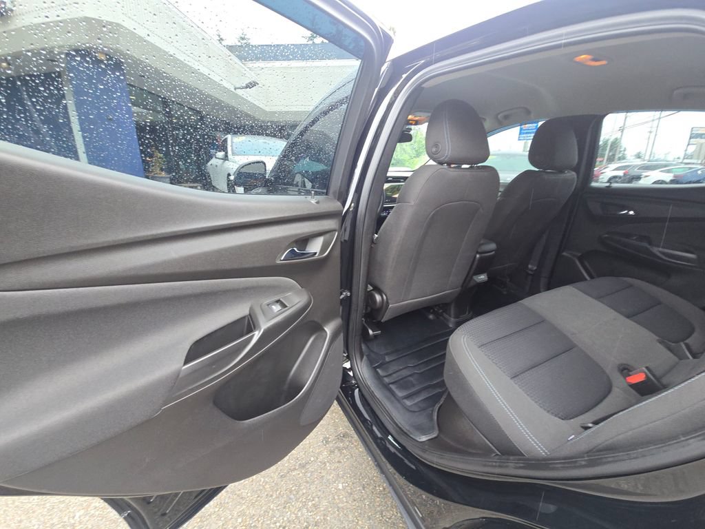Used 2023 Chevrolet Bolt EUV LT w/ Redline Edition FWD image 15