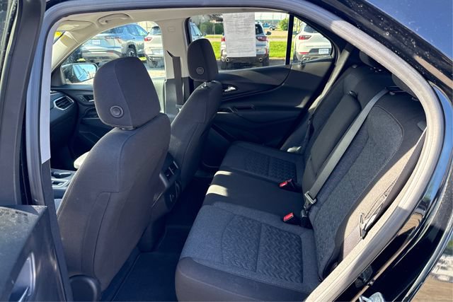 Used 2023 Chevrolet Equinox LT w/ Driver Convenience Package FWD image 10