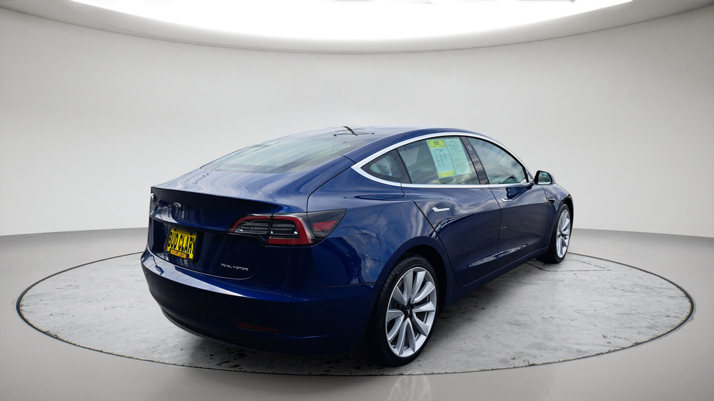 Used 2020 Tesla Model 3 Long Range AWD/4WD image 5
