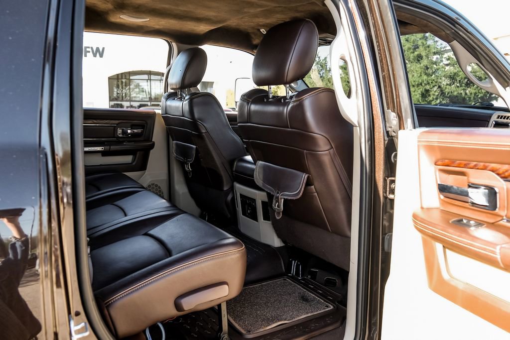 Used 2017 RAM 3500 Laramie Longhorn image 44