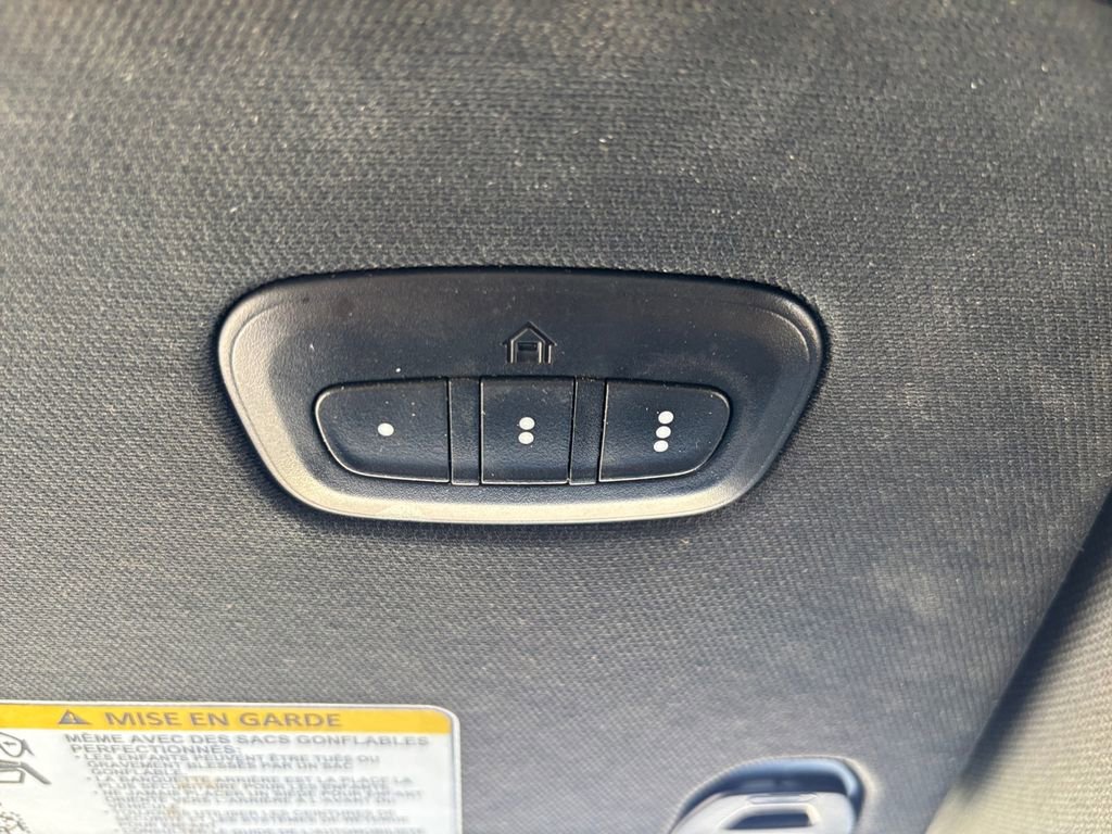 Used 2012 Dodge Grand Caravan SXT FWD image 13