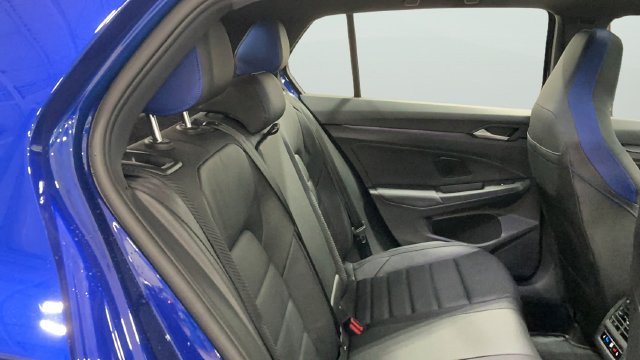 New 2027 Volkswagen Golf R Black Edition AWD/4WD image 17