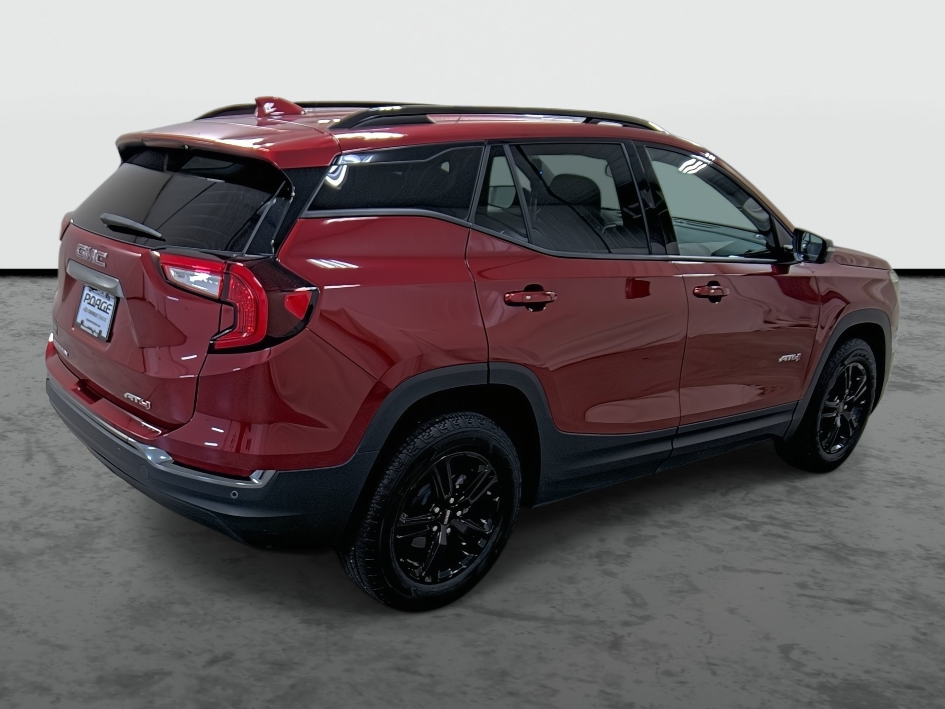 Used 2024 GMC Terrain AT4 AWD/4WD image 4