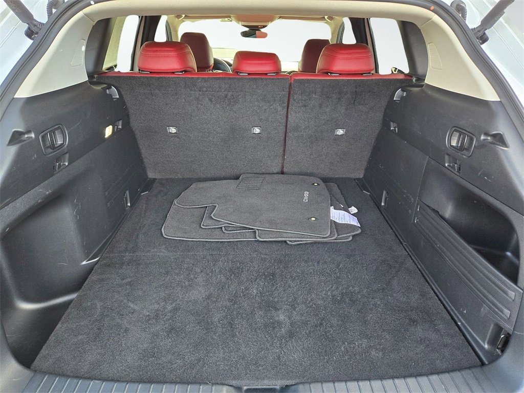 Certified 2025 MAZDA CX-50 2.5 Hybrid w/ Premium Plus Pkg image 9