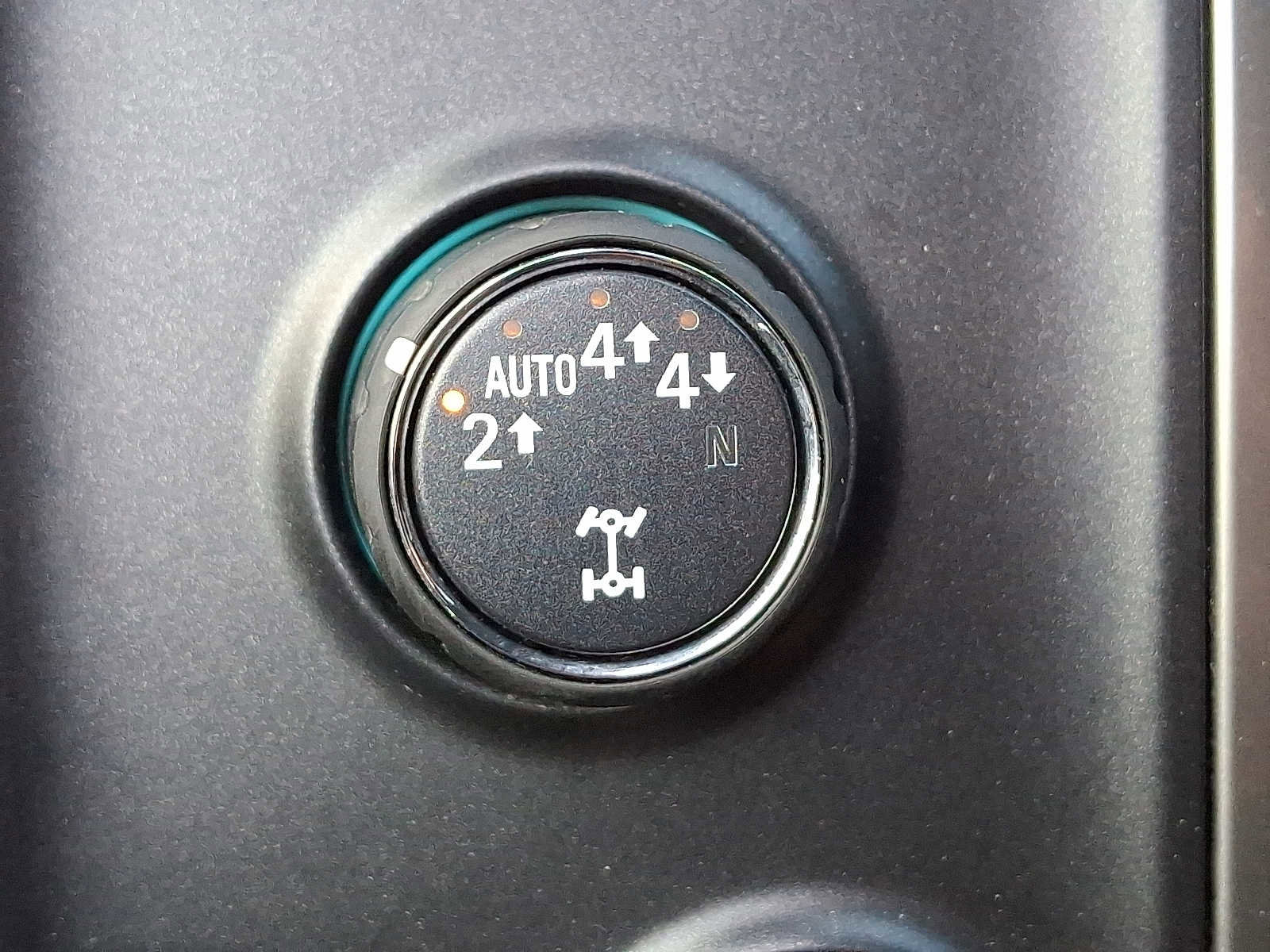 Used 2018 Chevrolet Silverado 1500 LT w/ Max Trailering Package image 17