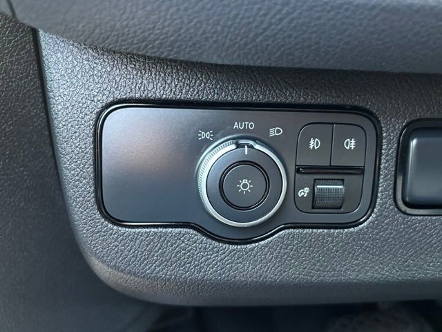 Used 2024 Mercedes-Benz Sprinter 3500 image 12