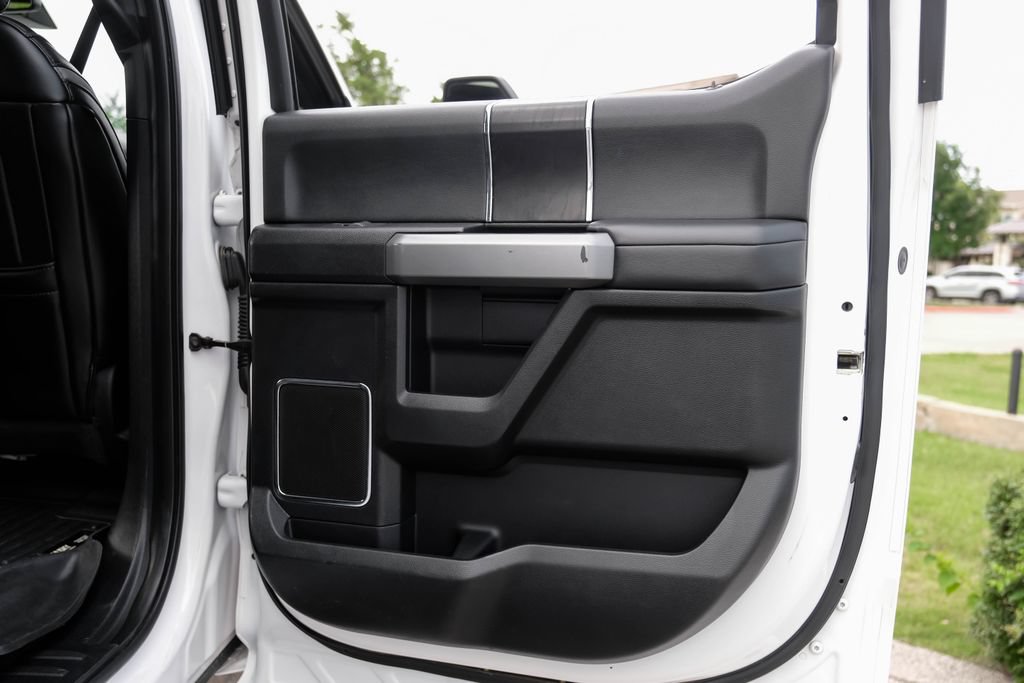 Used 2019 Ford F250 Platinum w/ Platinum Ultimate Package AWD/4WD image 57