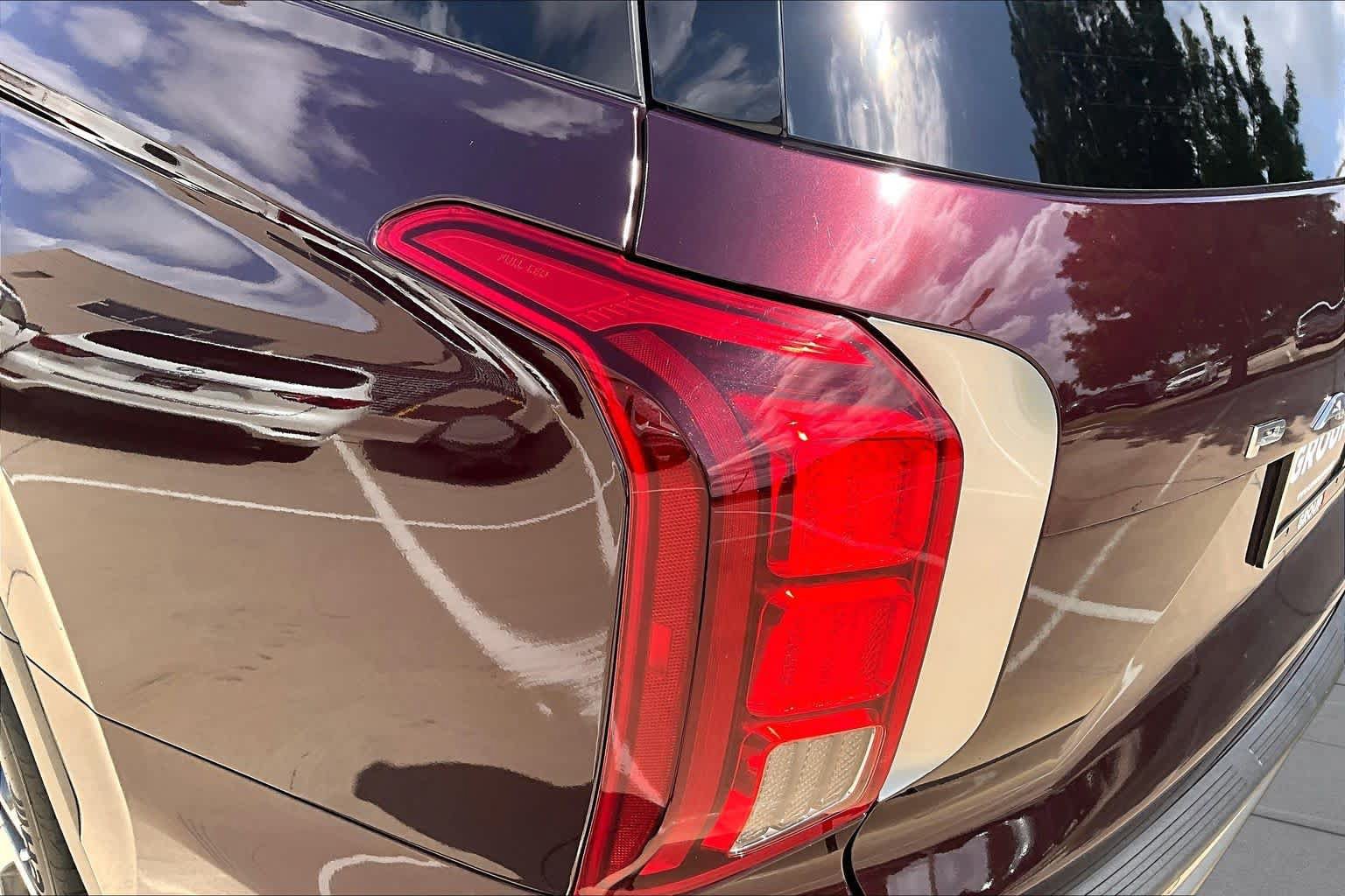 Used 2023 Hyundai Palisade Limited FWD image 27