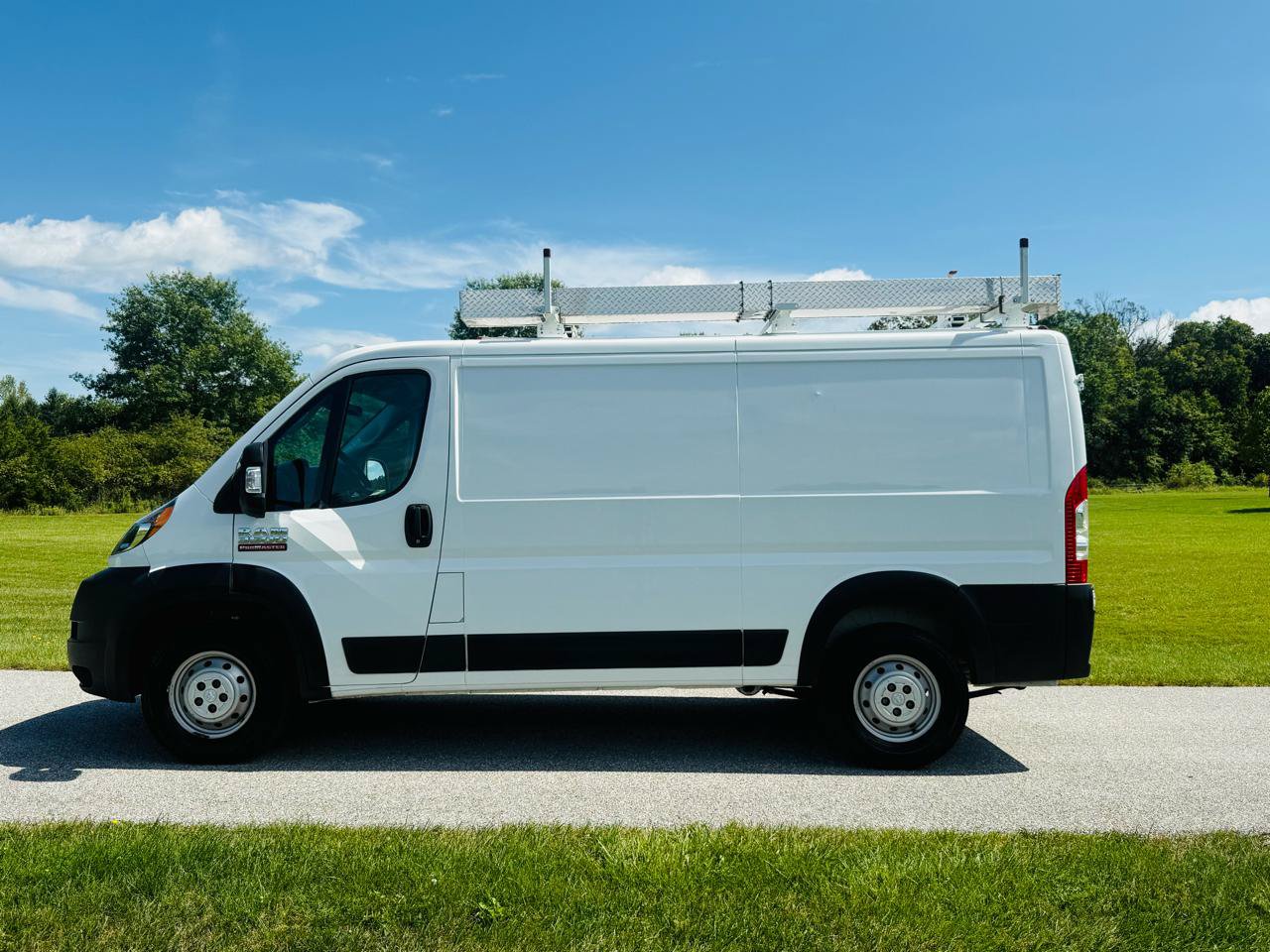 Used 2022 RAM ProMaster 3500 FWD image 3