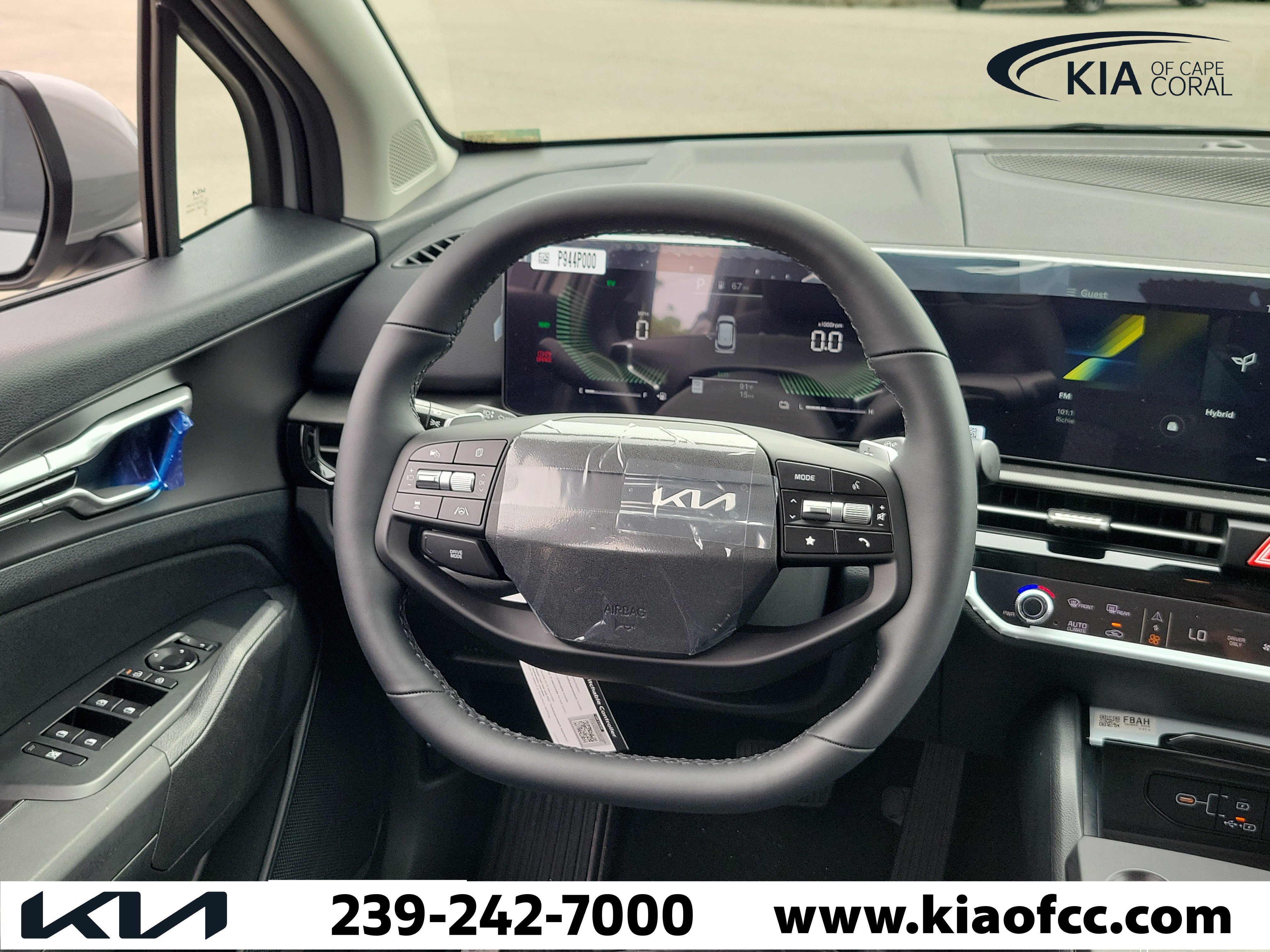 New 2027 Kia Sportage S FWD image 17