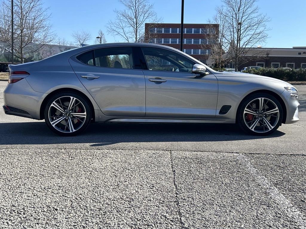 Used 2025 Genesis G70 3.3T Advanced w/ Sport Prestige Package image 8