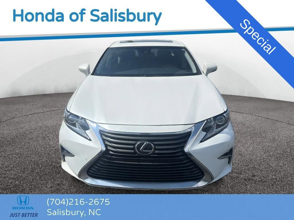 Used 2017 Lexus ES 350 w/ Navigation System Package image 2