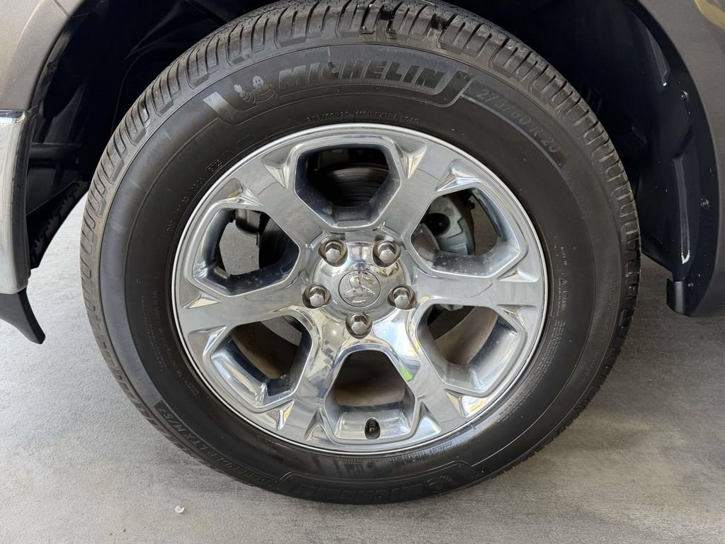 Used 2017 RAM 1500 Laramie AWD/4WD image 36