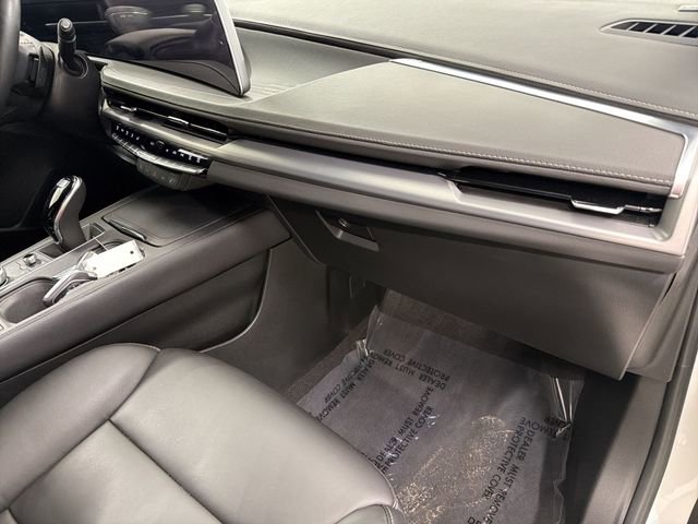 Certified 2024 Cadillac XT4 Premium Luxury w/ Cold Weather Package image 26