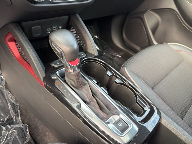 Used 2023 Chevrolet TrailBlazer RS w/ Sun and Liftgate Package image 28