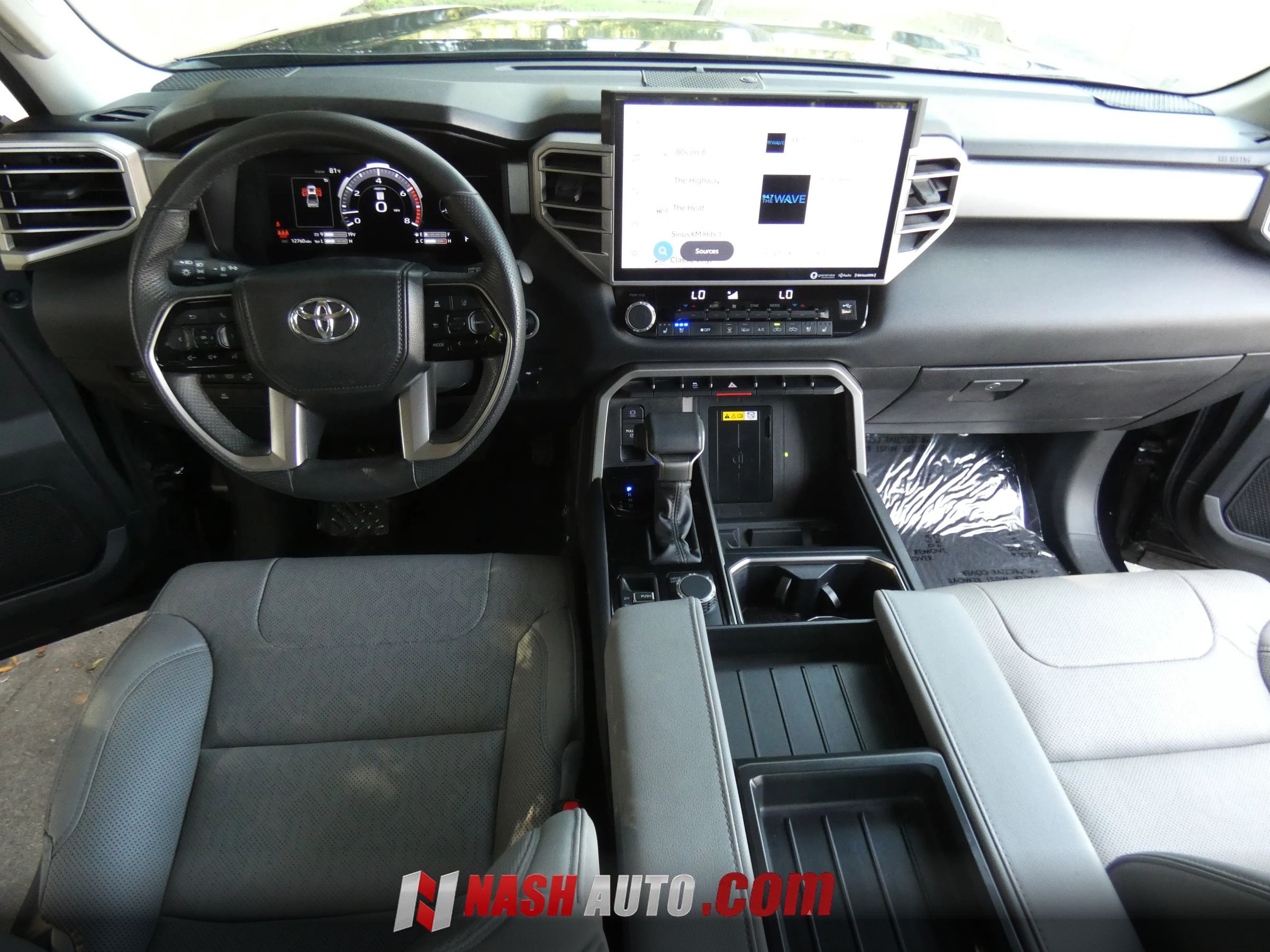 Used 2024 Toyota Tundra Limited w/ Power Package AWD/4WD image 26