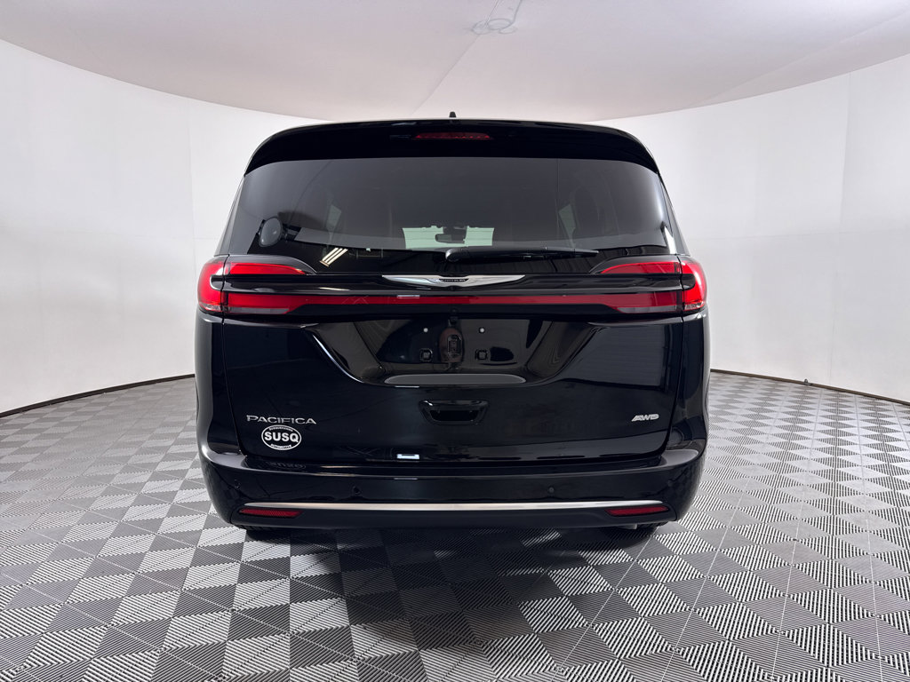 New 2026 Chrysler Pacifica Pinnacle image 18