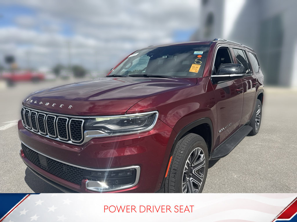 Used 2023 Jeep Wagoneer 4WD w/ Premium Group I image 8