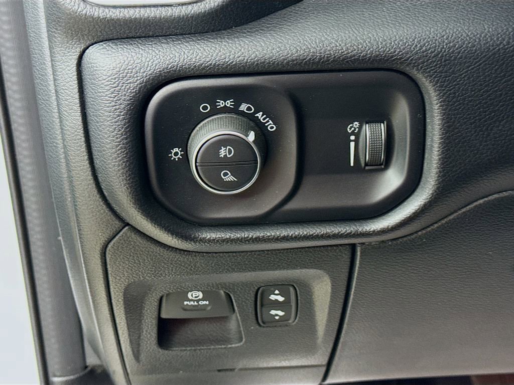 Used 2022 RAM 1500 Big Horn image 10