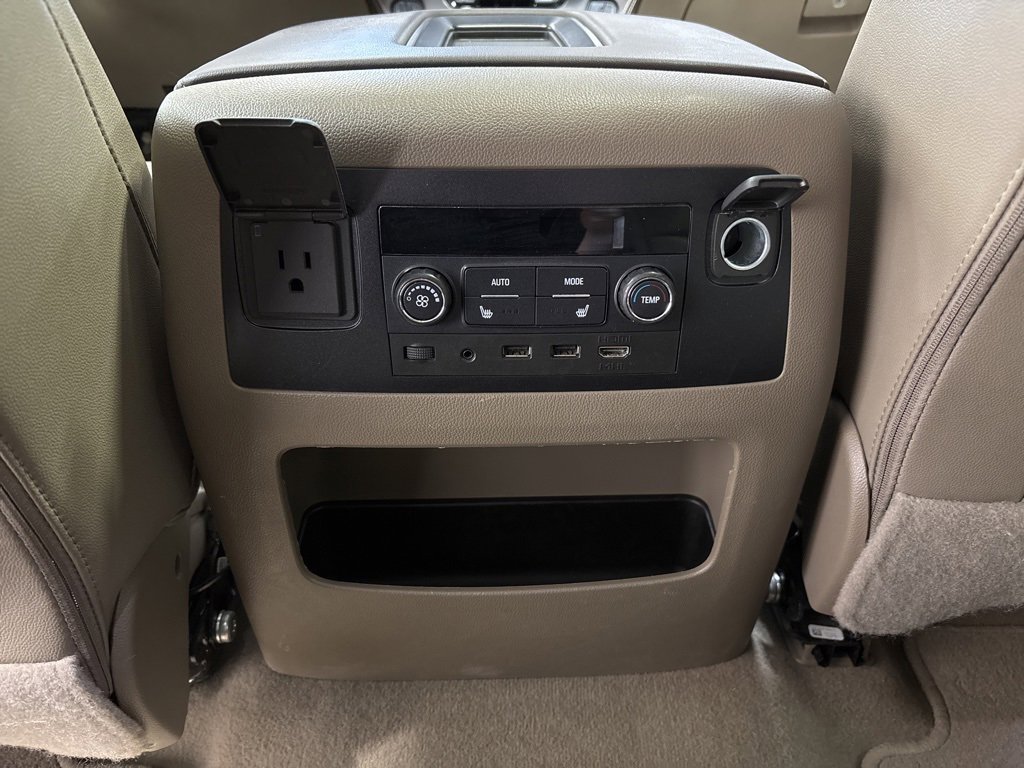 Used 2020 Chevrolet Tahoe LT image 33