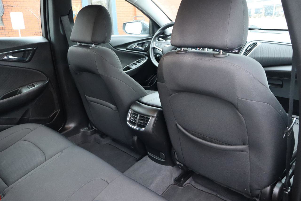 Used 2019 Chevrolet Malibu LT w/ Driver Confidence Package II image 22