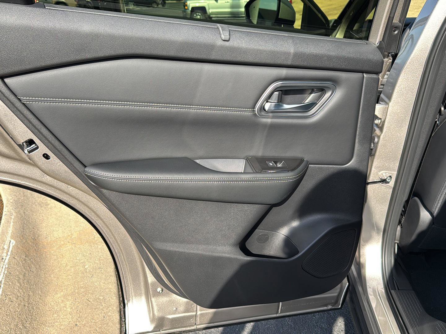 New 2026 Nissan Rogue Platinum w/ Platinum Premium Package image 15