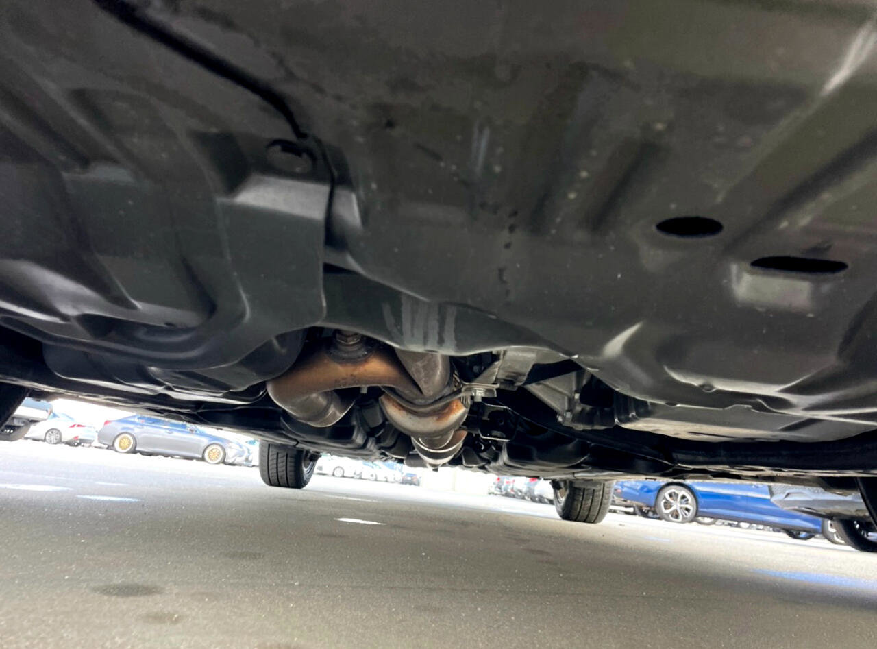 Used 2015 Toyota Avalon 4dr Sdn XLE Touring (Natl) image 33