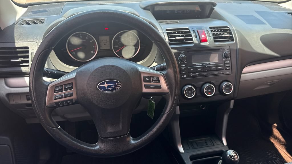 Used 2014 Subaru Forester 2.5i AWD/4WD image 23