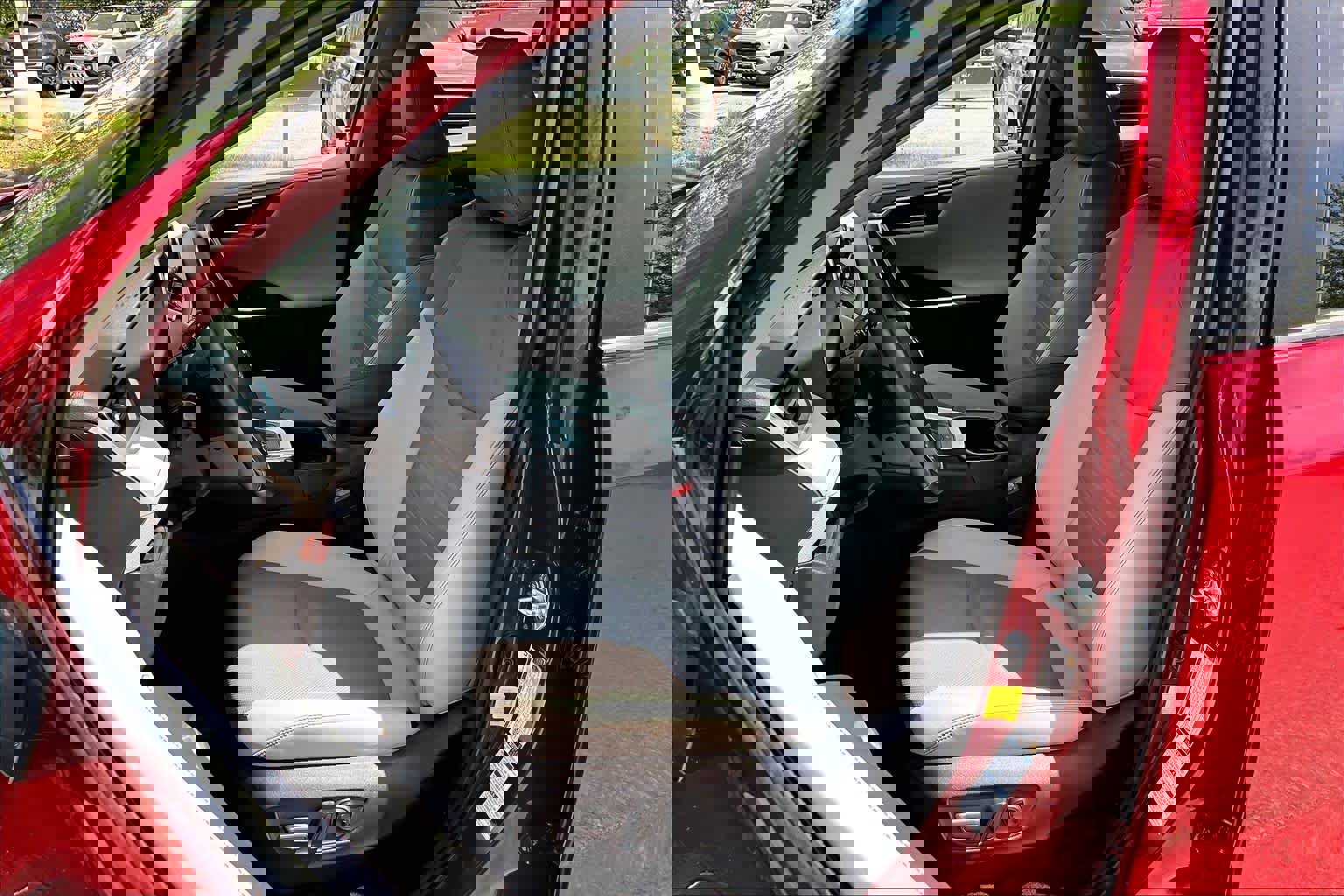 Certified 2022 Toyota RAV4 Limited image 15