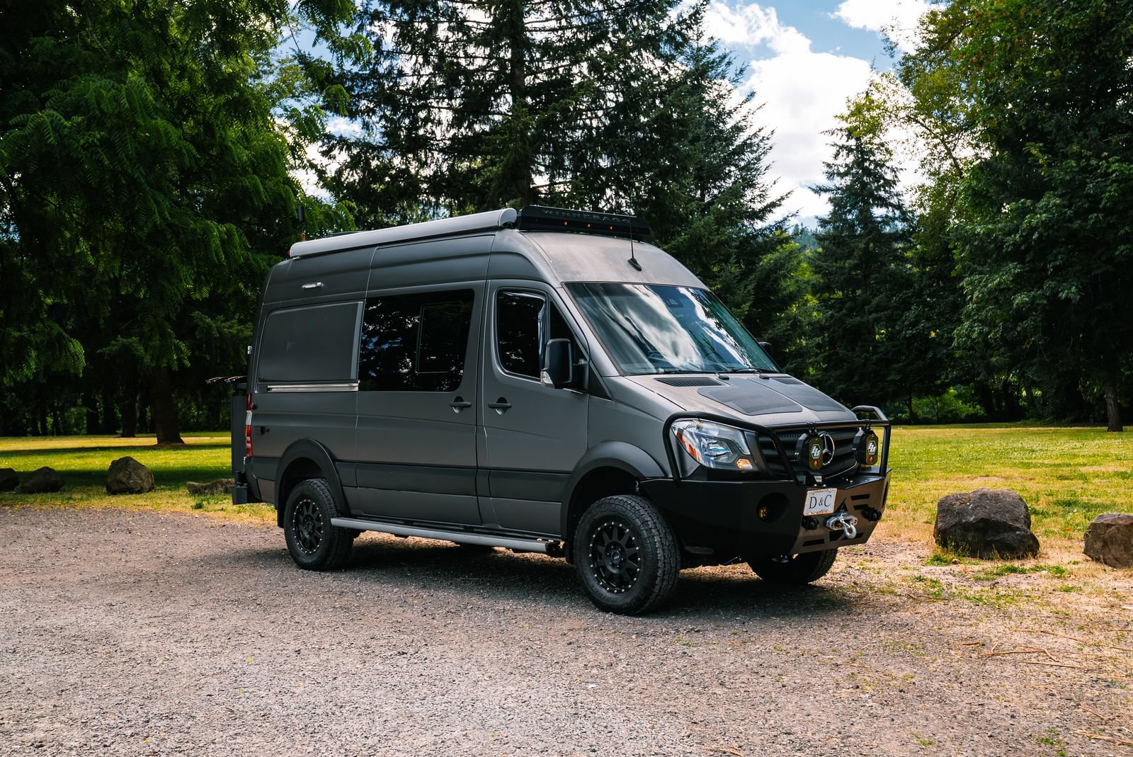 Used 2018 Mercedes-Benz Sprinter 2500 image 40