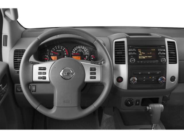 Used 2015 Nissan Frontier SV w/ SV Value Truck Package AWD/4WD image 10