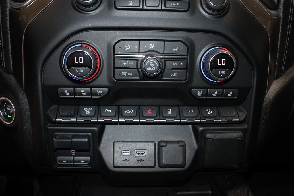 Used 2022 Chevrolet Silverado 3500 High Country image 31